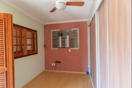 Casa de condomínio à venda com 220m², 3 quartos e 2 vagas Casa de condomínio à venda com 220m², 3 quartos e 2 vagasQuarto 2