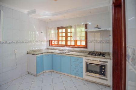 Casa de condomínio à venda com 220m², 3 quartos e 2 vagas Casa de condomínio à venda com 220m², 3 quartos e 2 vagasCozinha