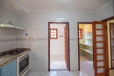 Casa de condomínio à venda com 220m², 3 quartos e 2 vagas Casa de condomínio à venda com 220m², 3 quartos e 2 vagasCozinha