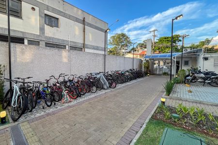 Apartamento para alugar com 31m², 2 quartos e sem vaga Apartamento para alugar com 31m², 2 quartos e sem vagaBicicletario