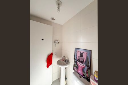 Apartamento para alugar com 31m², 2 quartos e sem vaga Apartamento para alugar com 31m², 2 quartos e sem vagaBanheiro