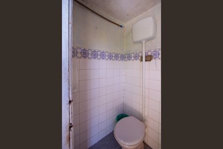 Casa para alugar com 400m², 6 quartos e 2 vagas Casa para alugar com 400m², 6 quartos e 2 vagasLavabo