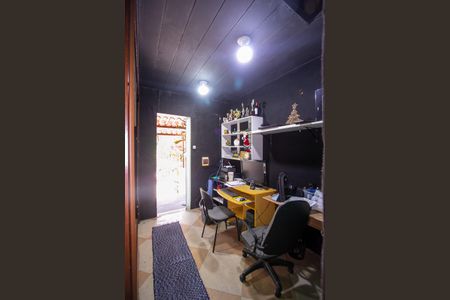 Casa para alugar com 400m², 6 quartos e 2 vagas Casa para alugar com 400m², 6 quartos e 2 vagasQuarto 5