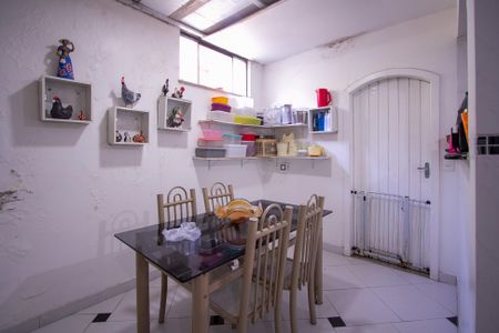 Casa para alugar com 400m², 6 quartos e 2 vagas Casa para alugar com 400m², 6 quartos e 2 vagasCozinha