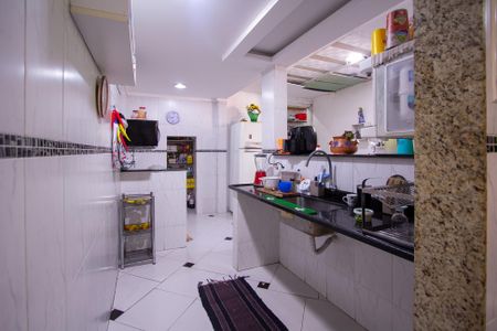 Casa para alugar com 400m², 6 quartos e 2 vagas Casa para alugar com 400m², 6 quartos e 2 vagasCozinha