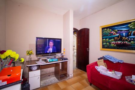 Casa para alugar com 400m², 6 quartos e 2 vagas Casa para alugar com 400m², 6 quartos e 2 vagasQuarto 1