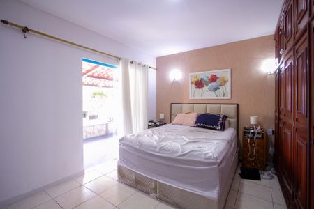 Casa para alugar com 400m², 6 quartos e 2 vagas Casa para alugar com 400m², 6 quartos e 2 vagasQuarto 4