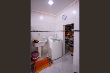 Casa para alugar com 400m², 6 quartos e 2 vagas Casa para alugar com 400m², 6 quartos e 2 vagasÁrea de Serviço