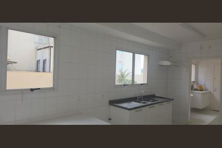 Apartamento à venda com 170m², 3 quartos e 3 vagasFoto 01