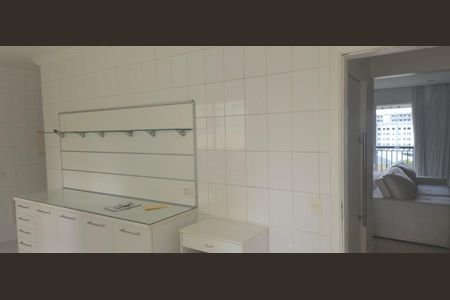 Apartamento à venda com 170m², 3 quartos e 3 vagasFoto 01