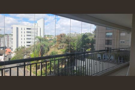 Apartamento à venda com 170m², 3 quartos e 3 vagasFoto 01