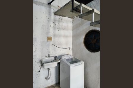 Casa para alugar com 55m², 1 quarto e sem vagaÁrea de Serviço