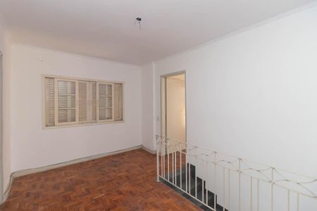 Casa para alugar com 145m², 2 quartos e 1 vagaHall da escada