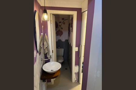 Casa de Condomínio para alugar com 3 quartos, 150m² em Rio Pequeno, São Paulo