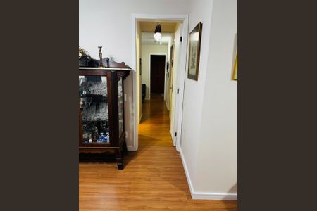 Apartamento à venda com 3 quartos, 110m² em Cambuí, Campinas