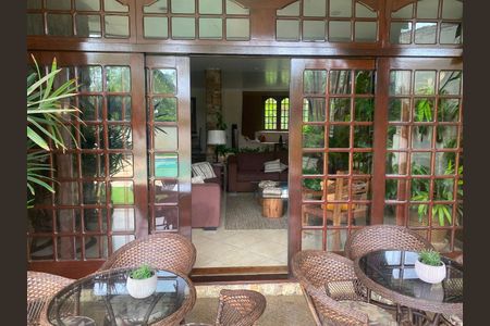 Casa à venda com 4 quartos, 650m² em Barra da Tijuca, Rio de Janeiro