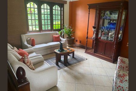 Casa à venda com 4 quartos, 650m² em Barra da Tijuca, Rio de Janeiro