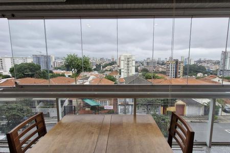 Apartamento à venda com 100m², 2 quartos e 3 vagas