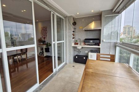 Apartamento à venda com 100m², 2 quartos e 3 vagas