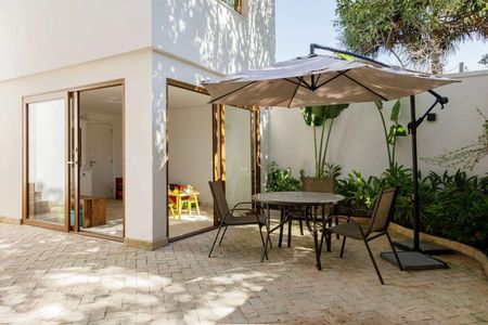 Casa à venda com 3 quartos, 300m² em Planalto Paulista, São Paulo