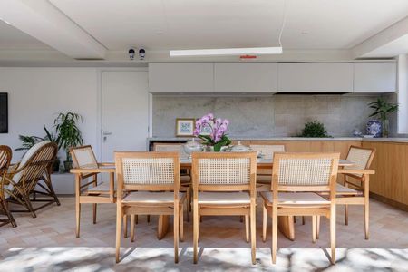 Casa à venda com 3 quartos, 300m² em Planalto Paulista, São Paulo