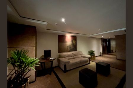 Apartamento à venda com 140m², 4 quartos e 3 vagasPortaria