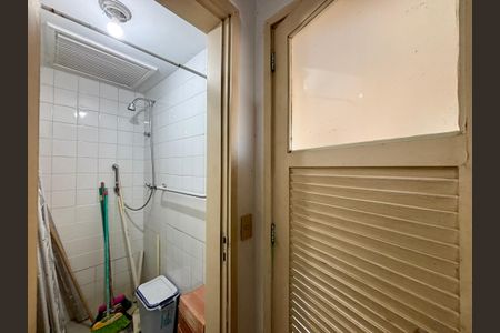 Apartamento à venda com 140m², 4 quartos e 3 vagasBanheiro de Serviço