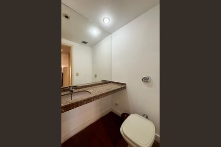 Apartamento à venda com 140m², 4 quartos e 3 vagasLavabo