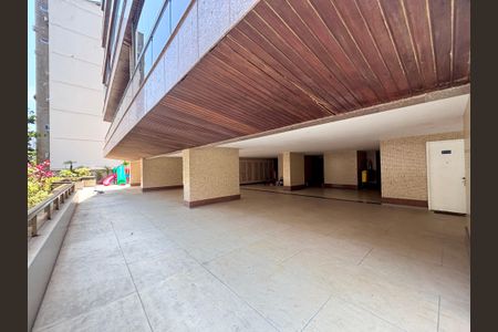 Apartamento à venda com 140m², 4 quartos e 3 vagasÁrea comum