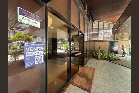 Apartamento à venda com 140m², 4 quartos e 3 vagasPlaca