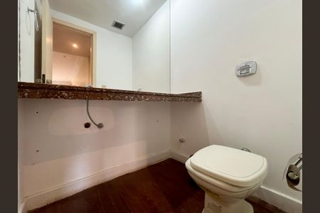 Apartamento à venda com 140m², 4 quartos e 3 vagasLavabo