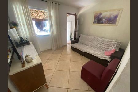 Casa à venda com 2 quartos, 100m² em Itaipu, Niterói