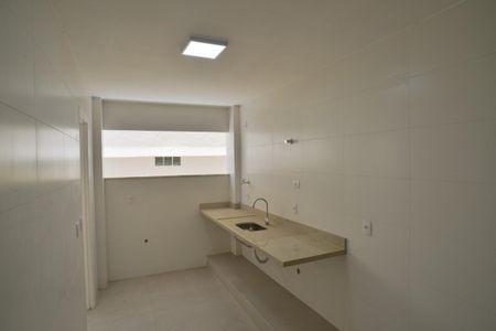 Apartamento à venda com 132m², 3 quartos e 2 vagasCozinha