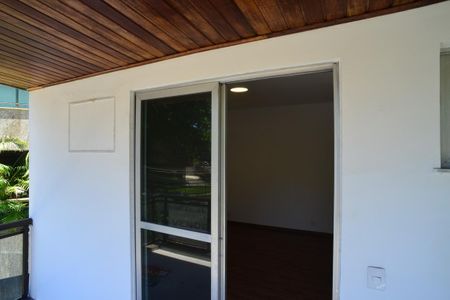 Apartamento à venda com 132m², 3 quartos e 2 vagasVaranda Suíte