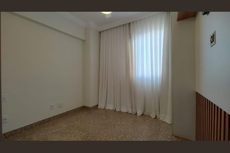 Apartamento à venda com 4 quartos, 140m² em Buritis, Belo Horizonte