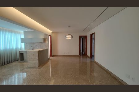 Apartamento à venda com 4 quartos, 140m² em Buritis, Belo Horizonte