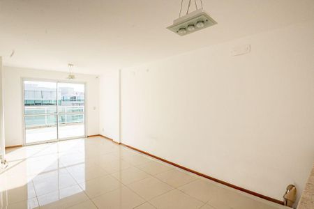 Apartamento à venda com 3 quartos, 210m² em Camboinhas, Niterói