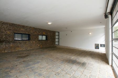 Casa à venda com 379m², 3 quartos e 5 vagasGaragem