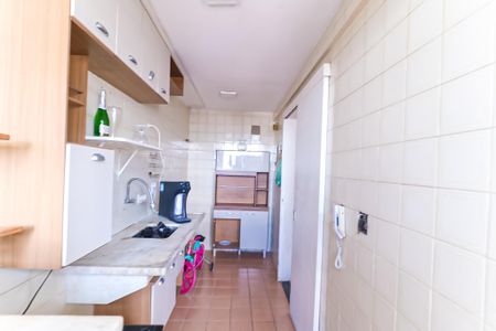 Apartamento à venda com 64m², 2 quartos e 1 vagaCozinha