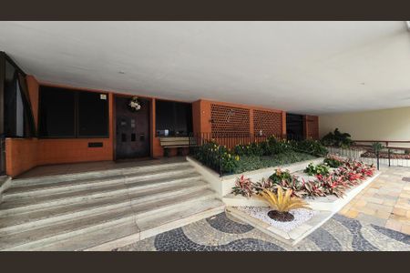 Apartamento à venda com 64m², 2 quartos e 1 vagaHall de entrada