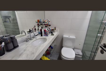 Apartamento para alugar com 100m², 3 quartos e 2 vagas Apartamento para alugar com 100m², 3 quartos e 2 vagasBanheiro Suíte