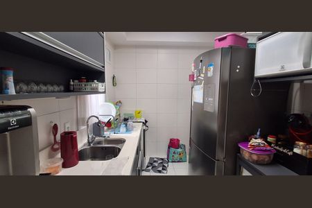 Apartamento para alugar com 100m², 3 quartos e 2 vagas Apartamento para alugar com 100m², 3 quartos e 2 vagasCozinha