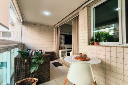 Apartamento para alugar com 81m², 2 quartos e 1 vaga Apartamento para alugar com 81m², 2 quartos e 1 vagaVaranda gourmet