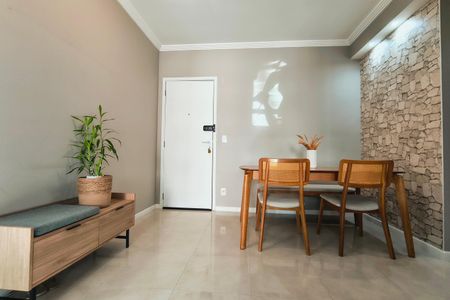 Apartamento para alugar com 81m², 2 quartos e 1 vaga Apartamento para alugar com 81m², 2 quartos e 1 vagaSala