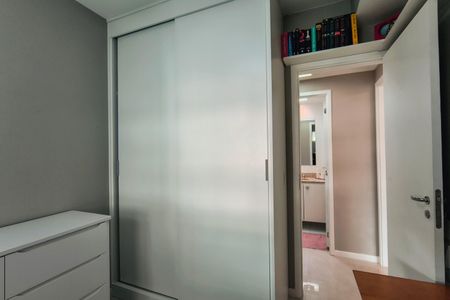 Apartamento para alugar com 81m², 2 quartos e 1 vaga Apartamento para alugar com 81m², 2 quartos e 1 vagaQuarto 1 - Armários