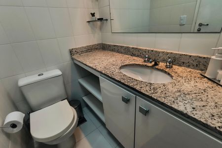 Apartamento para alugar com 81m², 2 quartos e 1 vaga Apartamento para alugar com 81m², 2 quartos e 1 vagaBanheiro Social