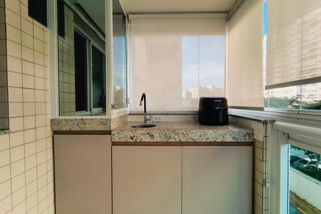 Apartamento para alugar com 81m², 2 quartos e 1 vaga Apartamento para alugar com 81m², 2 quartos e 1 vagaVaranda gourmet