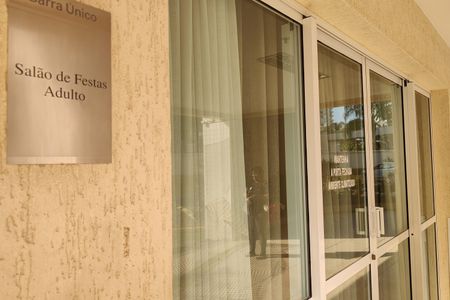 Apartamento para alugar com 81m², 2 quartos e 1 vaga Apartamento para alugar com 81m², 2 quartos e 1 vagaÁrea comum - Salão de festas