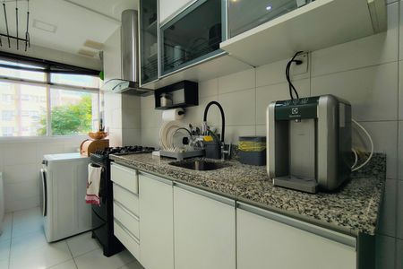 Apartamento para alugar com 81m², 2 quartos e 1 vaga Apartamento para alugar com 81m², 2 quartos e 1 vagaCozinha - Armários