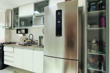 Apartamento para alugar com 81m², 2 quartos e 1 vaga Apartamento para alugar com 81m², 2 quartos e 1 vagaCozinha - Armários